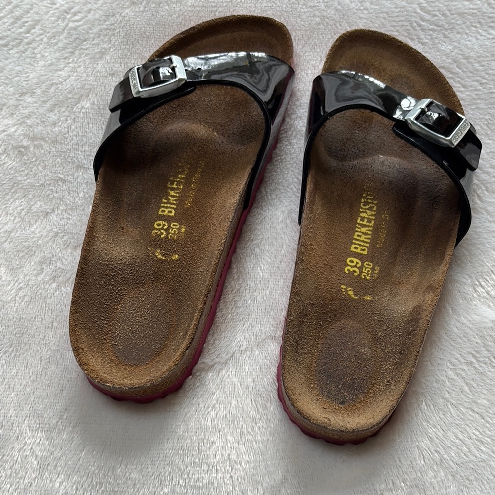 Birkenstock Madrid Relax Patent Sandals Black EU 39 UK 6 US 8 w/Pink Outsole